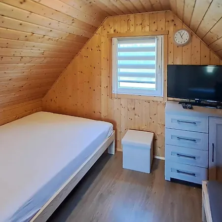 Two-bedroom In Сasa de vacaciones Podamirowo