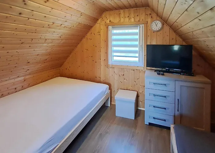 Two-bedroom In Σπίτι διακοπών Podamirowo